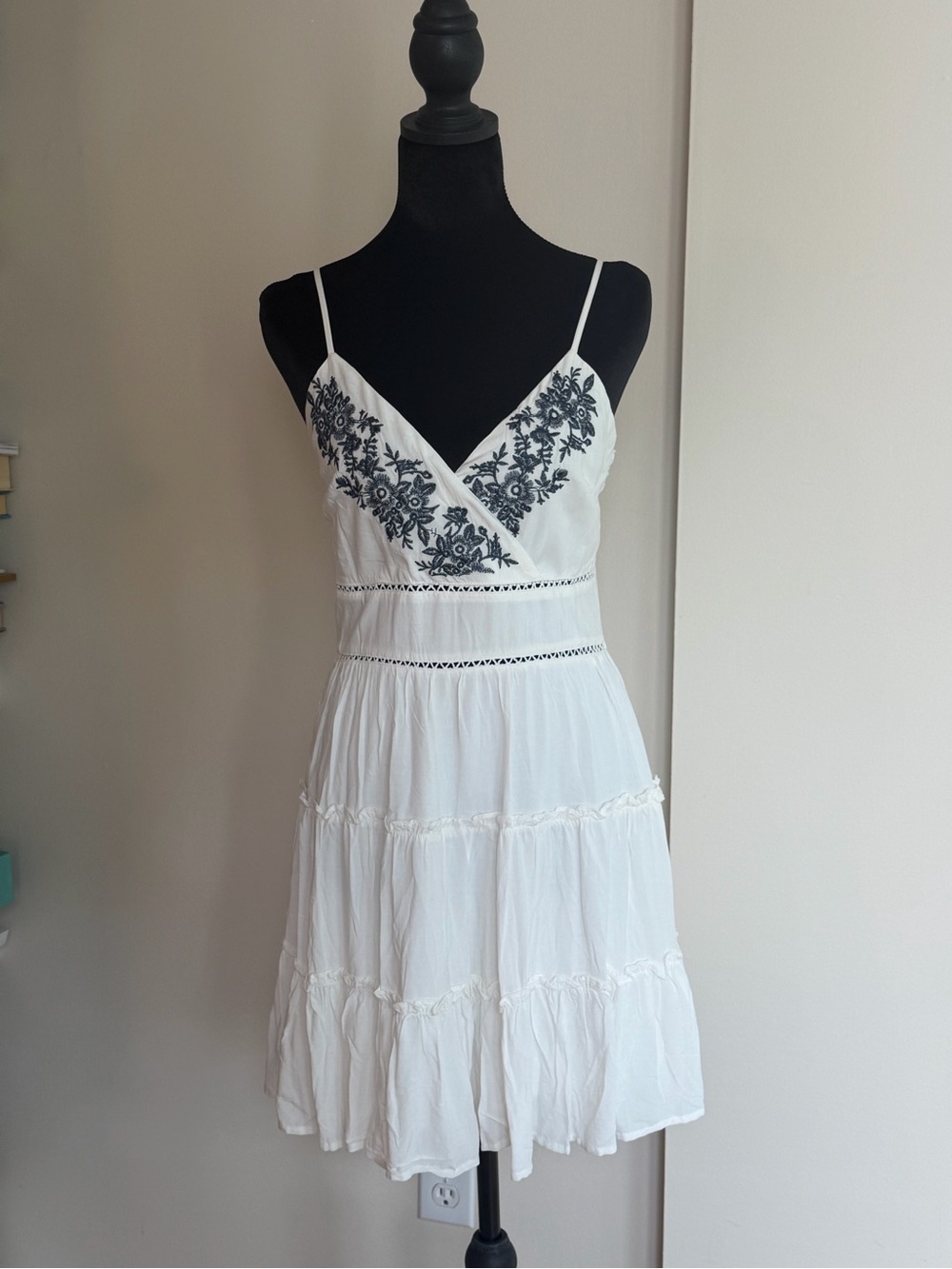 Francesca's Collections White Mini Dress with Blue Floral Embroidery - Picture 2 of 5